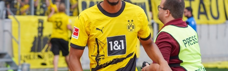 mk体育官方网站入口图片报：有迹象表明恩梅查伤势更为严重，他的韧带可能受到了影响