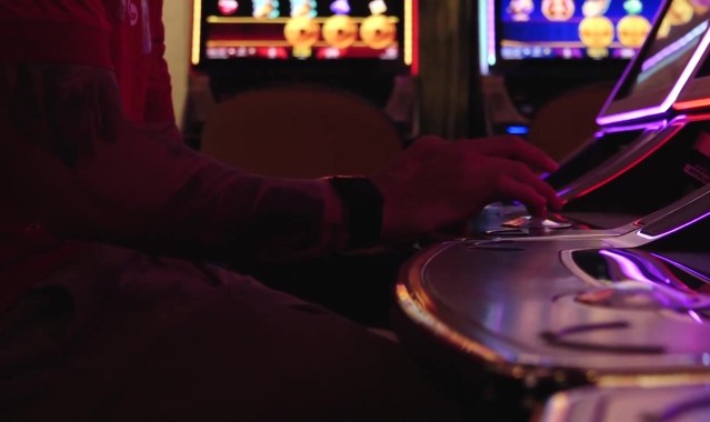 mk体育在线官网官方：32岁金特罗加盟哥伦比亚卡利美洲，身披8号球衣