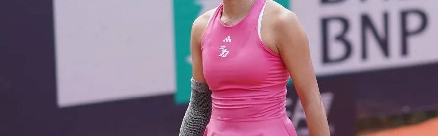 1-2！0-2！中国金花全输了，5人一轮游，郑钦文又成独苗