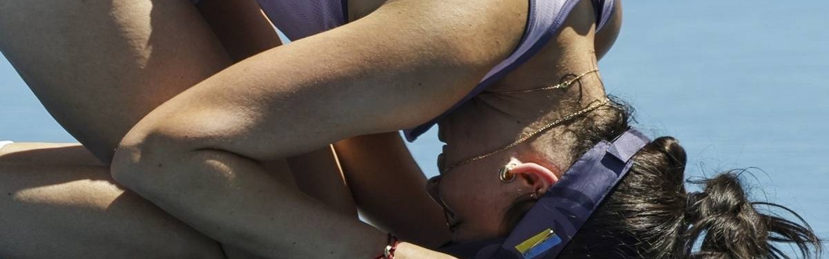 2-1！澳网诞生奇迹：准备回家的选手，意外闯进16强 将战斯瓦泰克