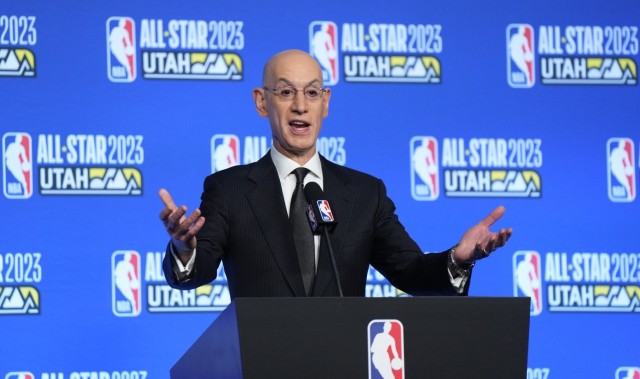 mk体育在线登录入口萧华：我们要讲好NBA故事 评论员和球迷们不能成为仅有的讲述者