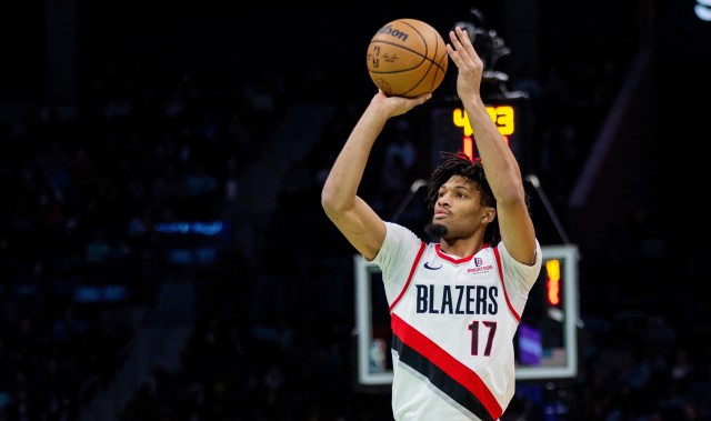 mk体育奋力反击！开拓者次节34-18净胜魔术16分