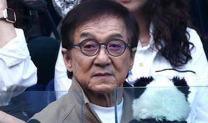 成龙“魔咒”席卷澳网！互动球员全军覆没，反向锦鲤体质引热议