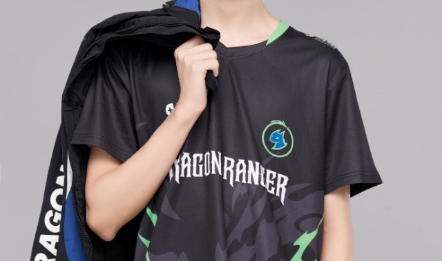 mk体育在线登录入口KPL发布佛山DRG春季赛定妆照：相信佛山少年依旧无惧无畏！