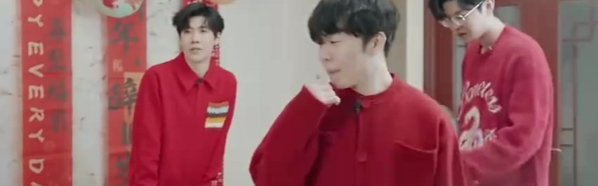 mk体育在线登录入口IG发布选手互动视频：第一届極人摄影大赛颁奖典礼暨拍摄纪录片